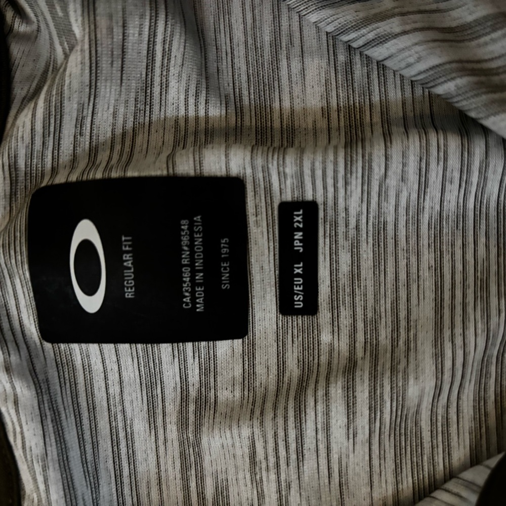 Oakley Gravity Men's Polo Shirt XL - Picture 6 of 6